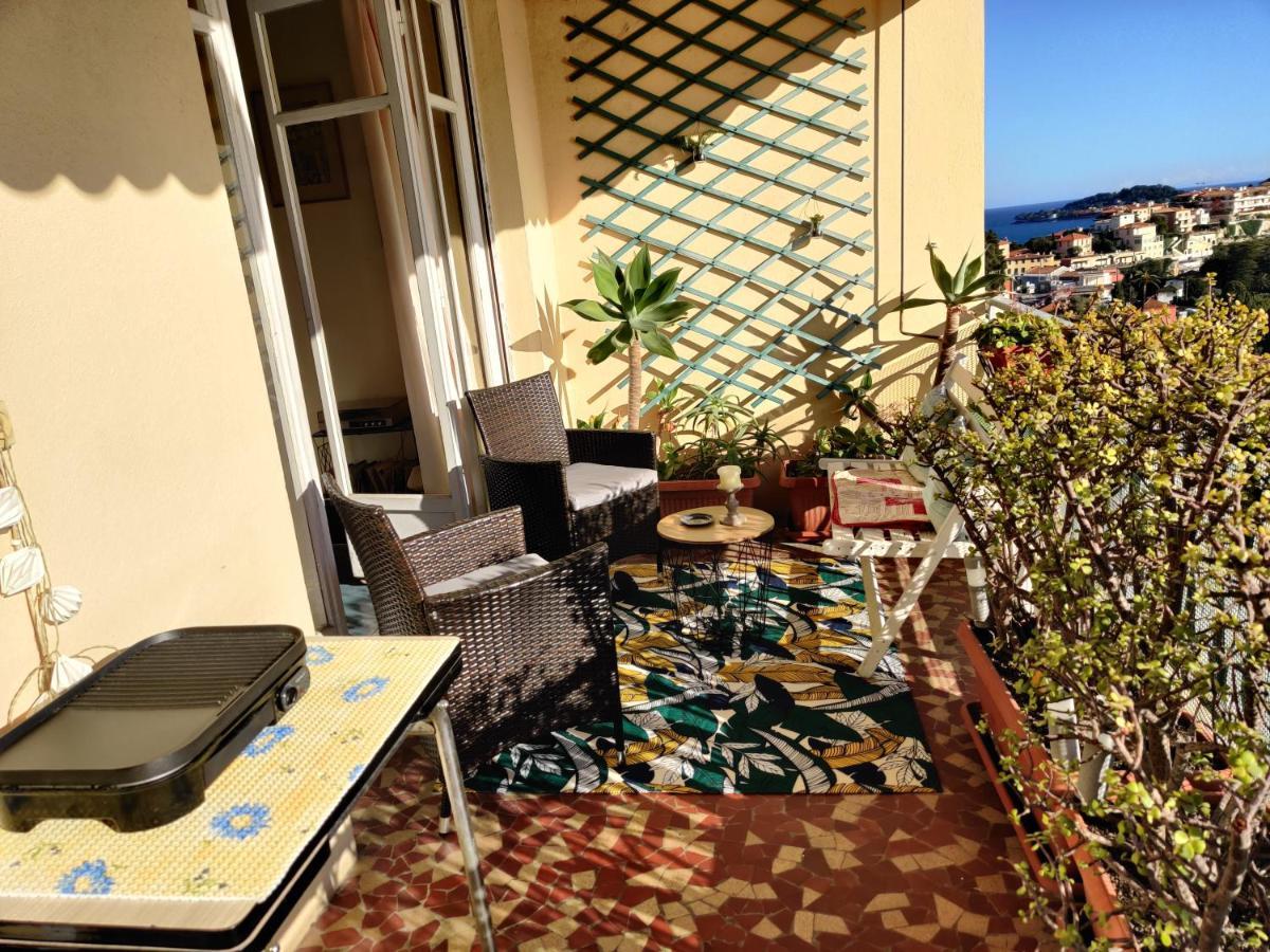 Ferienwohnung Vintage Flat Overlooking Villefranche Bay Exterior foto