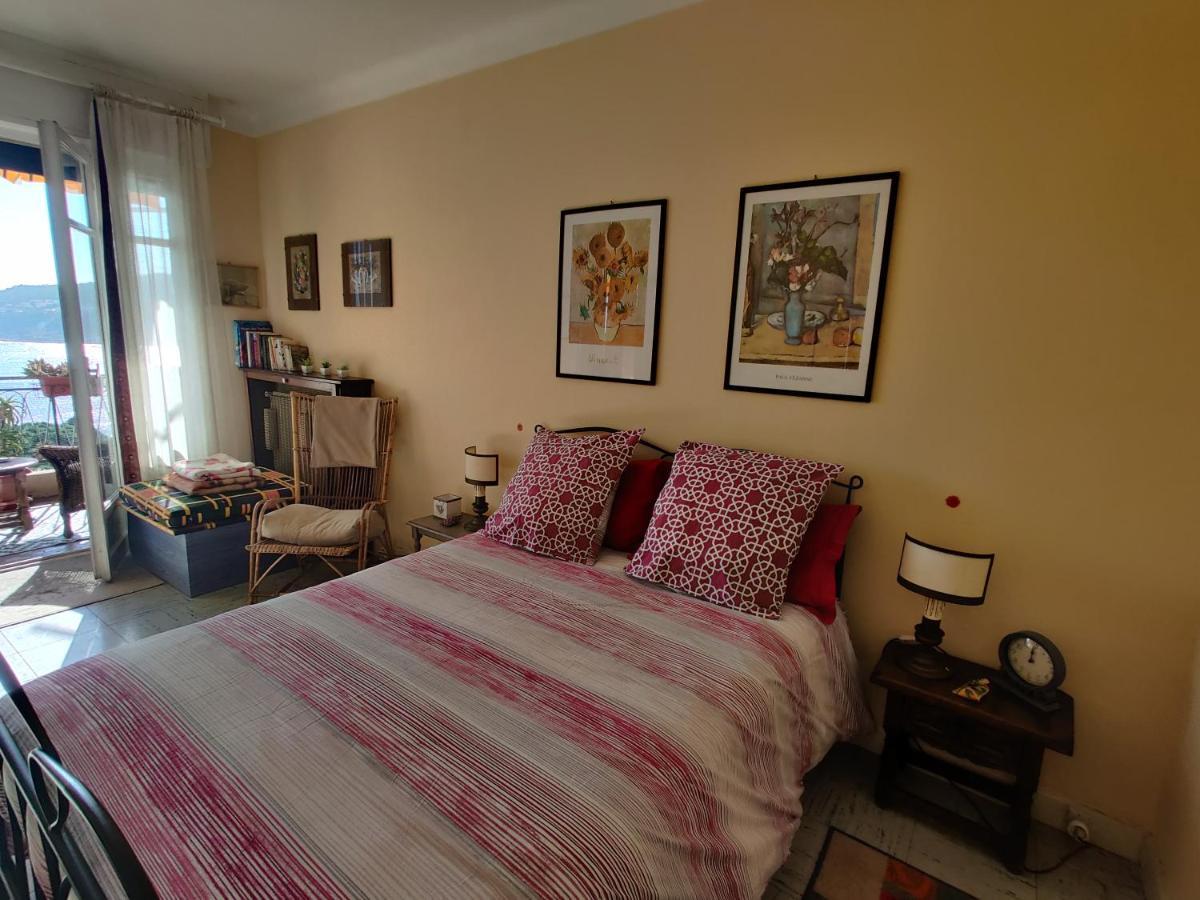 Ferienwohnung Vintage Flat Overlooking Villefranche Bay Exterior foto
